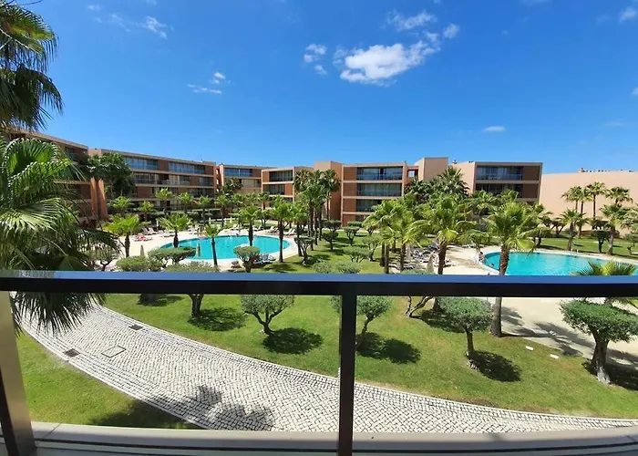 Ambassador Salgados * 알부페이라