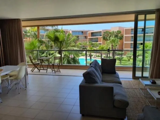 Ambassador Salgados 아파트 *