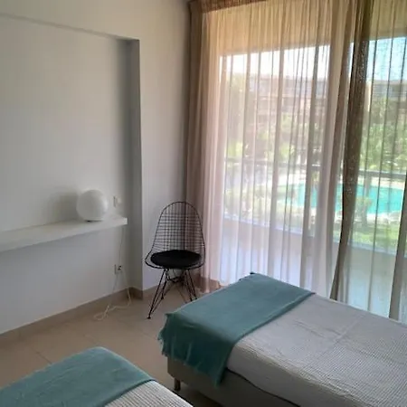 Ambassador Salgados * Αλμπουφέιρα